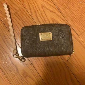 Real, barely used Michael kors wristlet